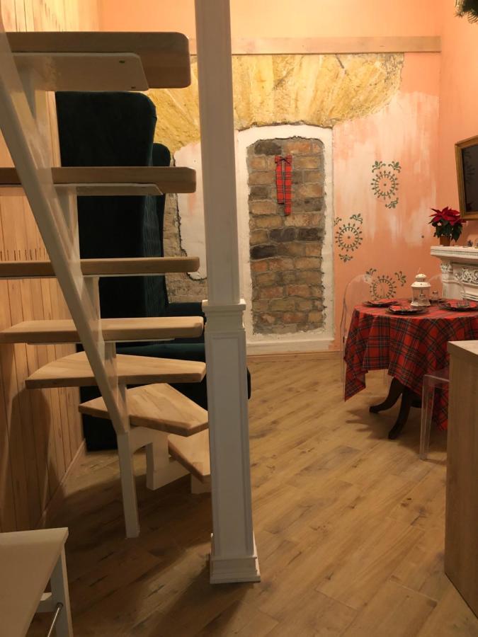Трирівневий Лофт Із Спальнею-Укриттям Self Check-In 247 โอเดสซา ภายนอก รูปภาพ